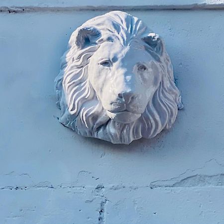 The Sleeping Lion - Dunoon Holiday Home Екстер'єр фото