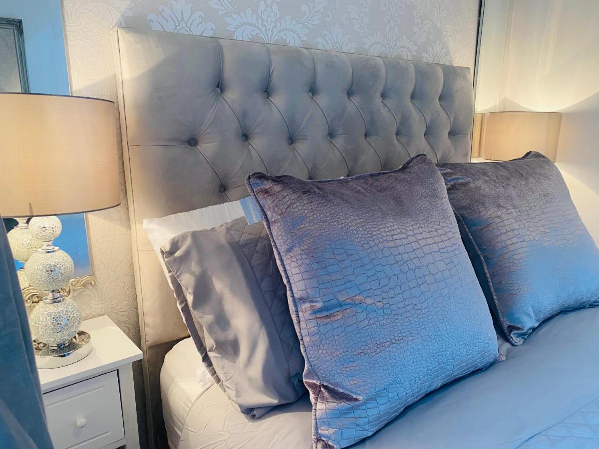 The Sleeping Lion - Dunoon Holiday Home Екстер'єр фото